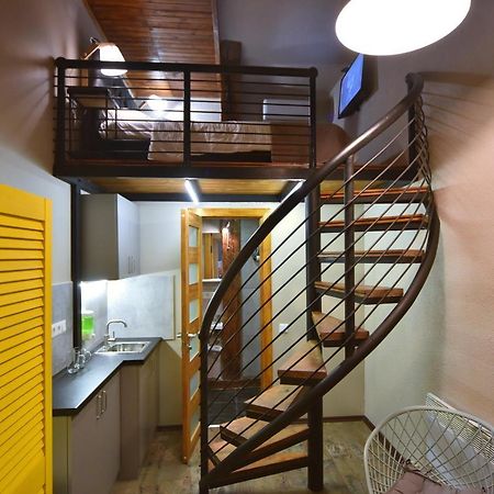 Mezzanine Hotel Odesa Exterior foto