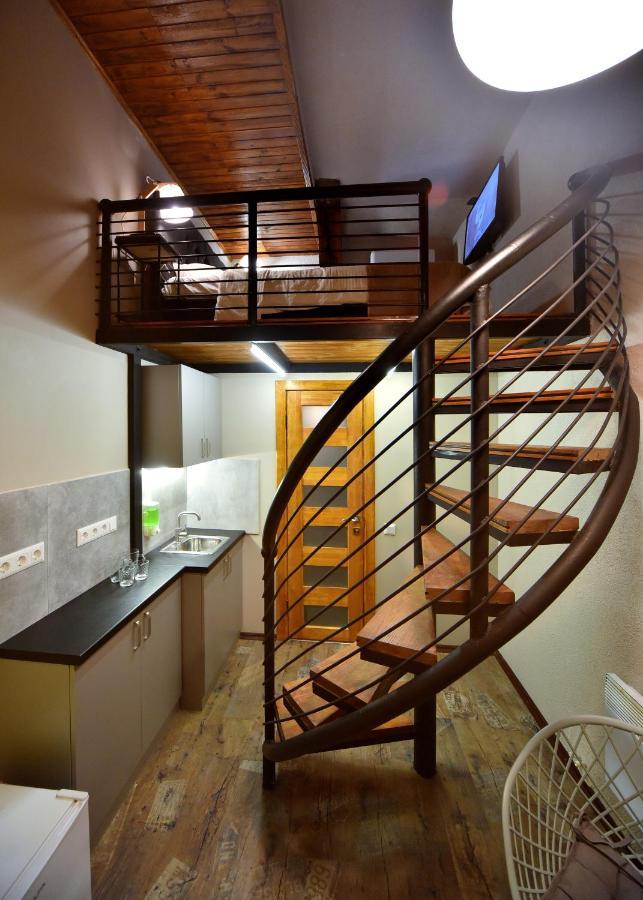 Mezzanine Hotel Odesa Exterior foto